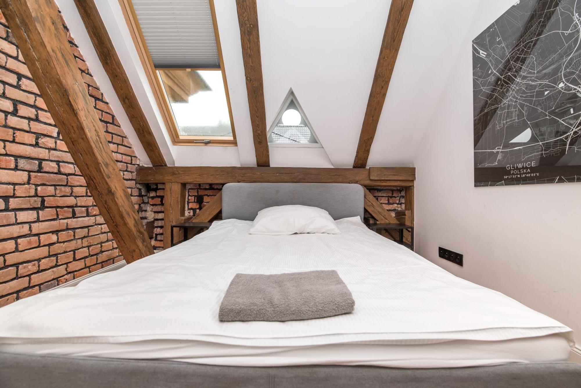 Uroczy Apartament Gliwice Esterno foto