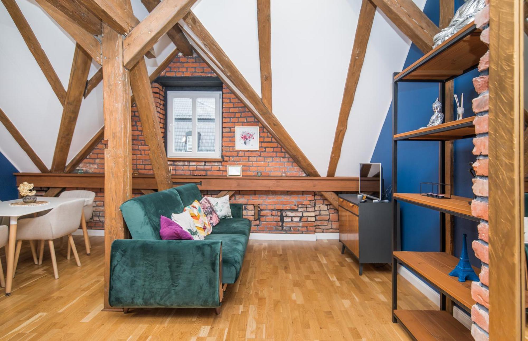 Uroczy Apartament Gliwice Esterno foto